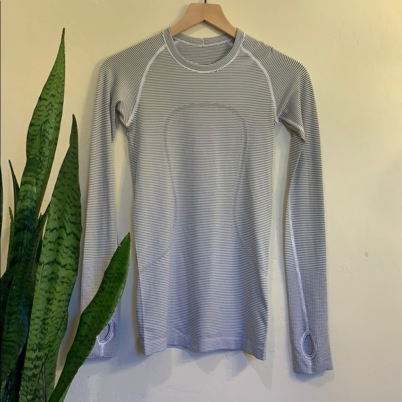 lululemon athletica Tops - Lululemon swiftly tech